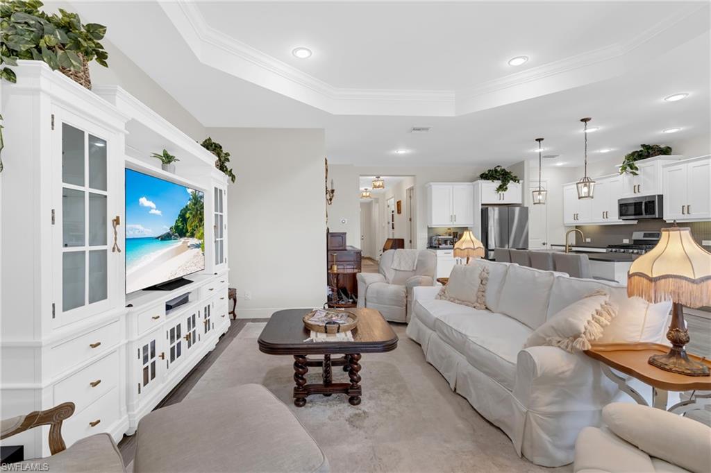 11509 Grey Egret CIR