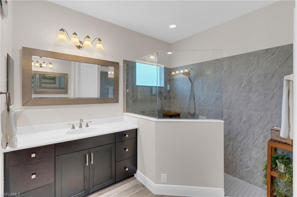 11509 Grey Egret CIR