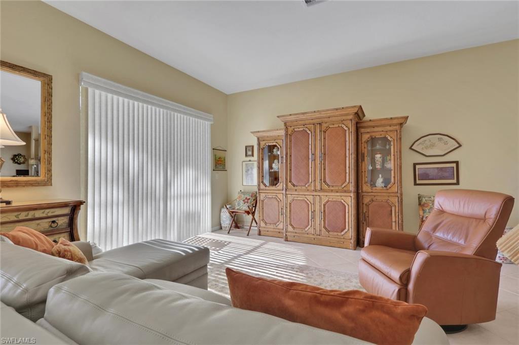 20247 Castlemaine AVE