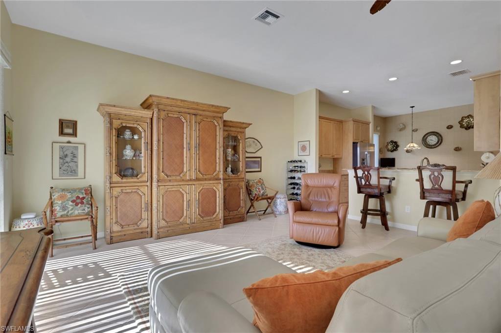 20247 Castlemaine AVE