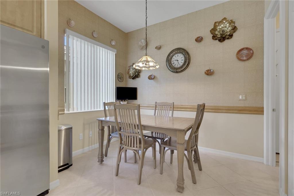 20247 Castlemaine AVE