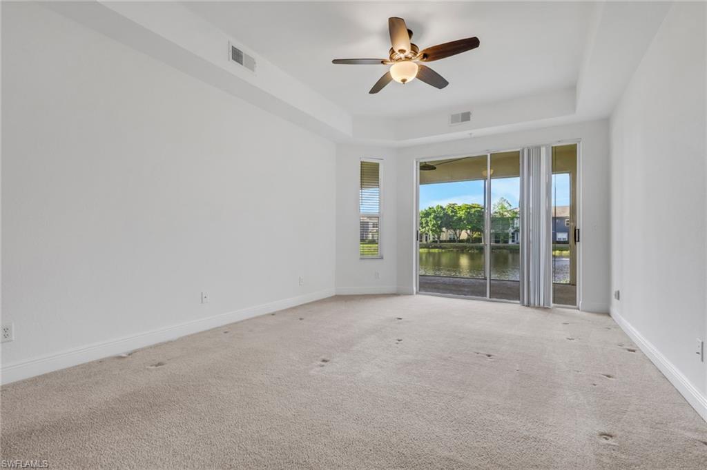 3580 Lansing LOOP 102