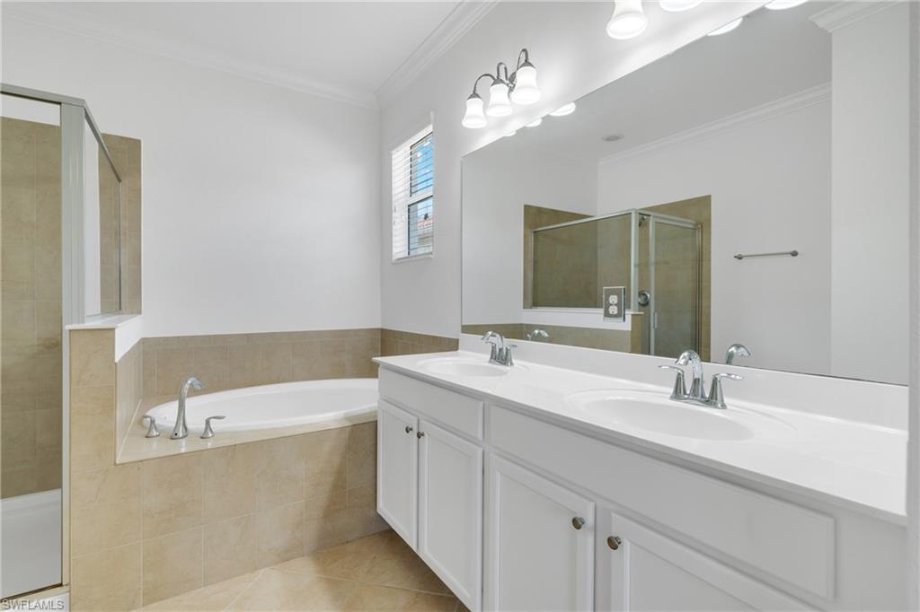 13606 Messino CT