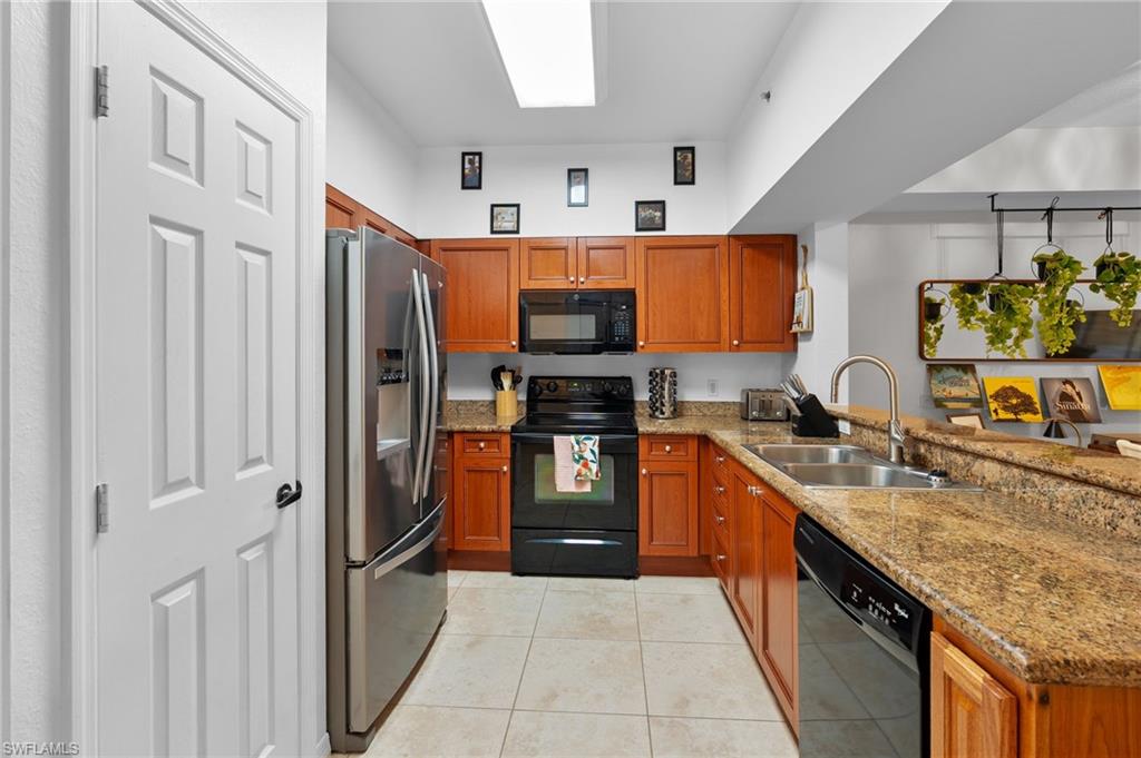 20150 GARDENS CIR 102