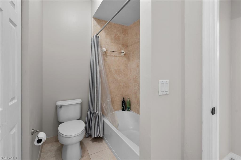 20150 GARDENS CIR 102
