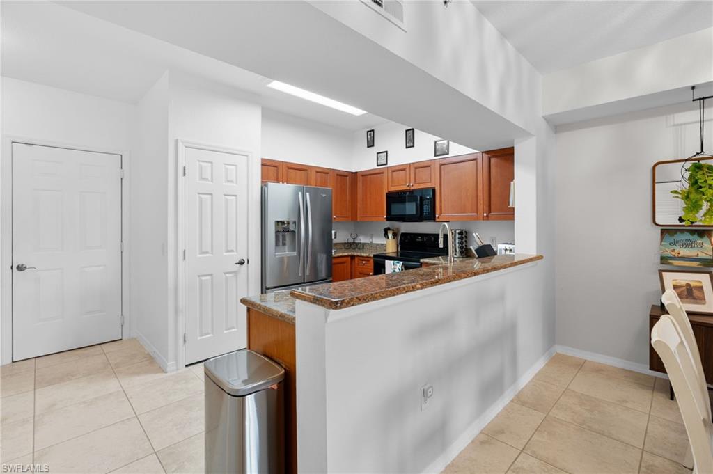 20150 GARDENS CIR 102
