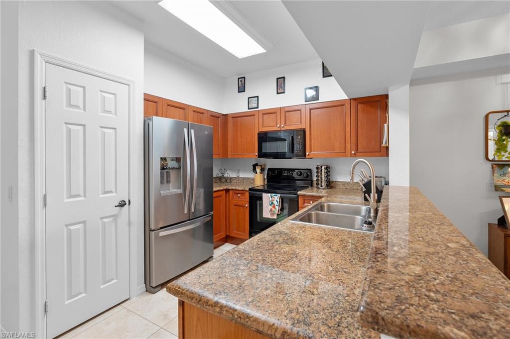 20150 GARDENS CIR 102