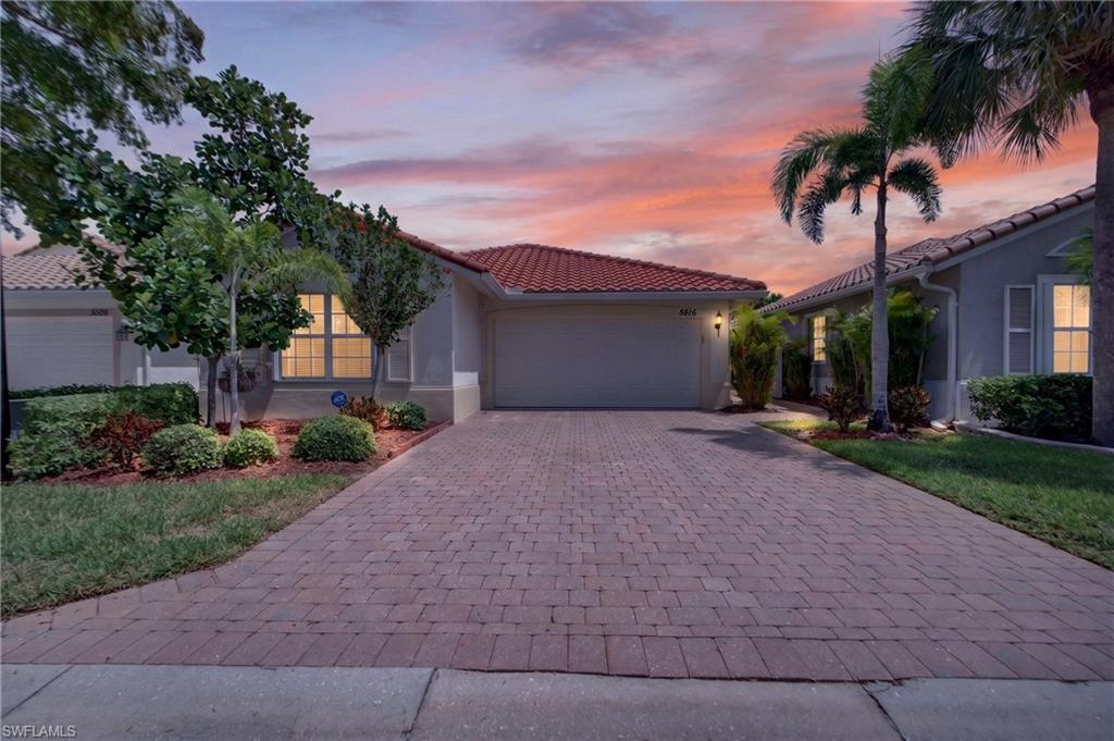8816 CASCADES ISLE BLVD