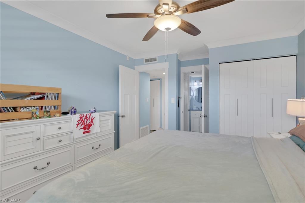 2121 Collier AVE 508