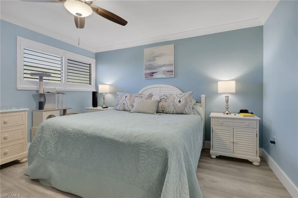 2121 Collier AVE 508