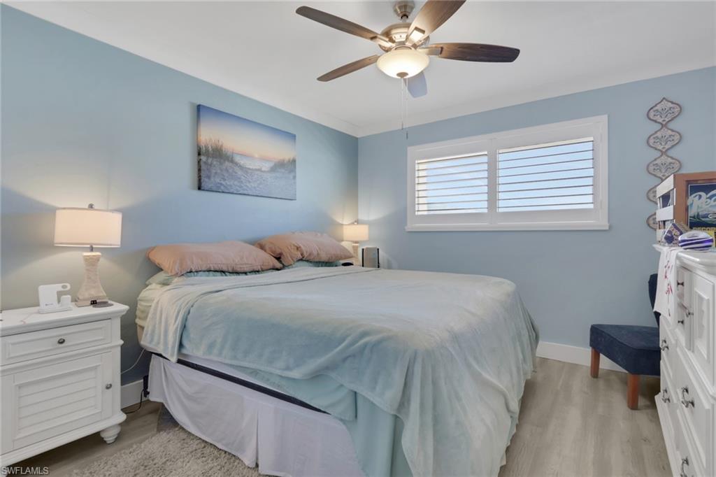 2121 Collier AVE 508