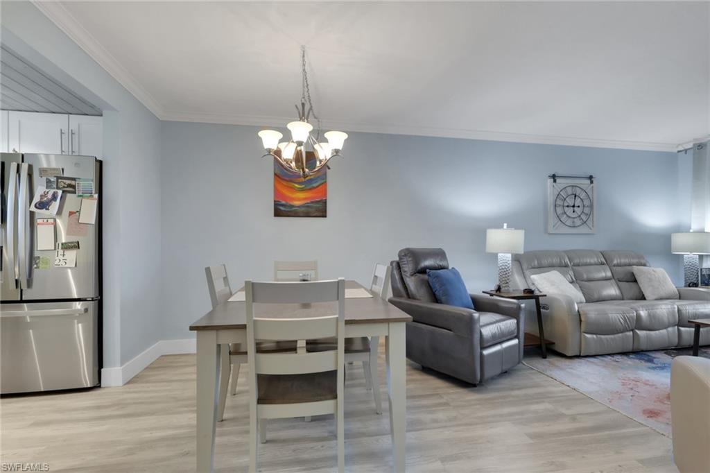2121 Collier AVE 508