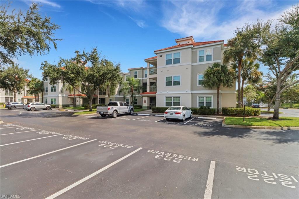 23600 Walden Center DR 304