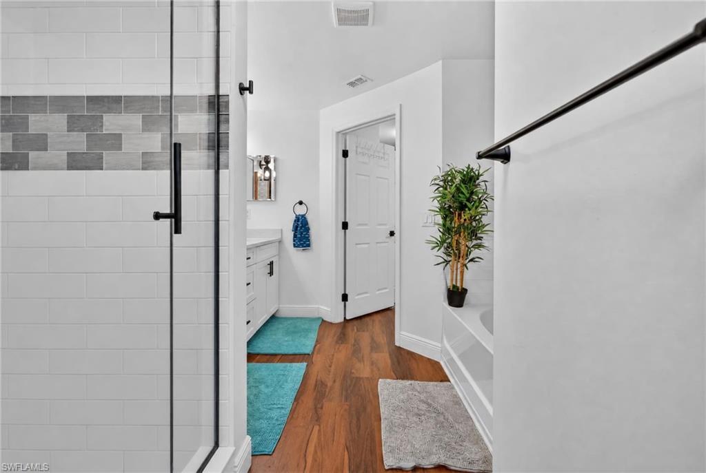 20254 Royal Villagio CT 203