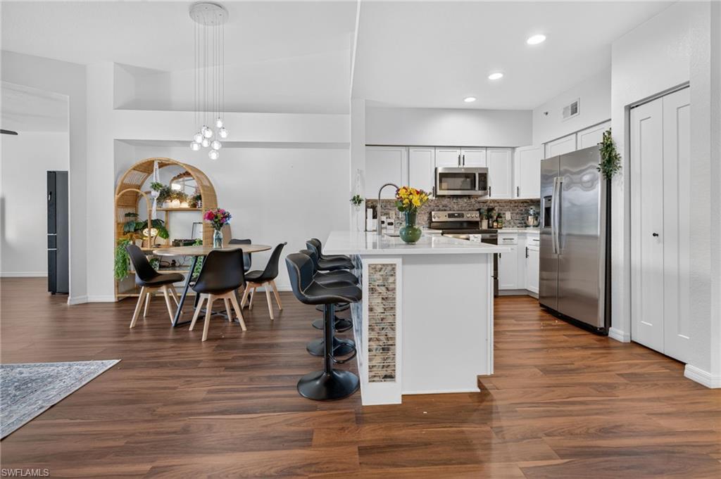 20254 Royal Villagio CT 203