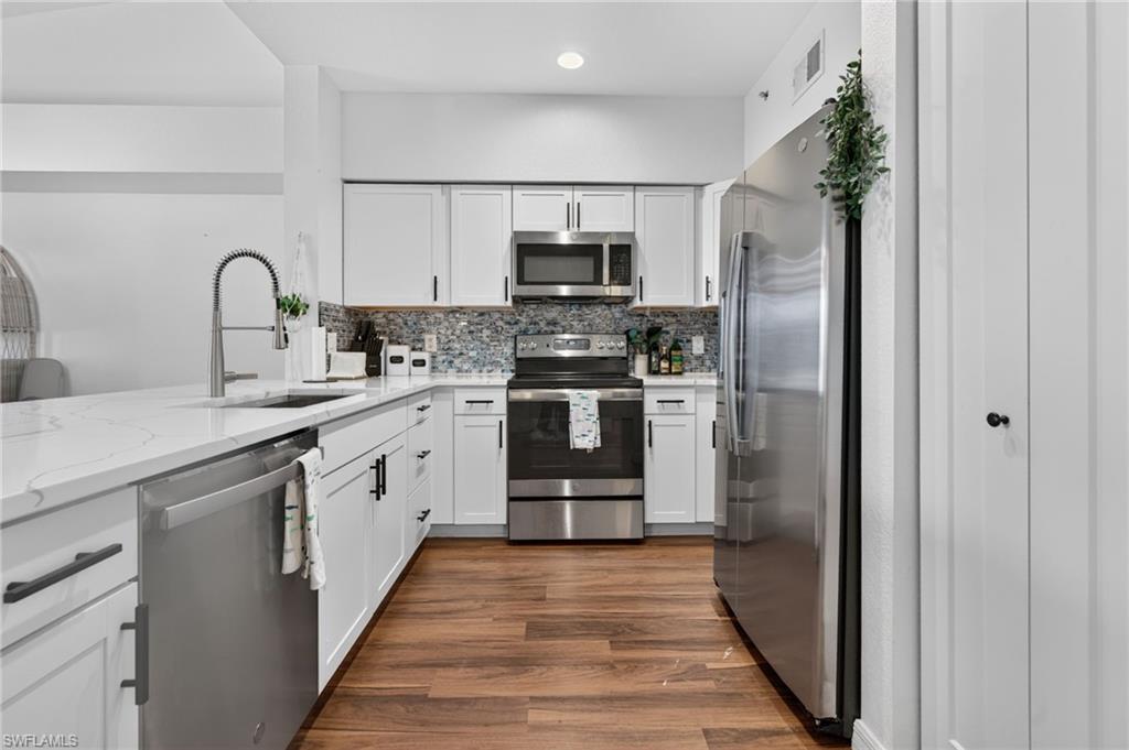 20254 Royal Villagio CT 203