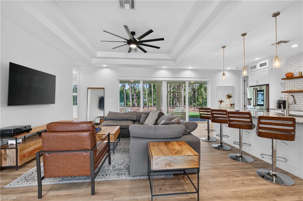 24476 Mountain View DR