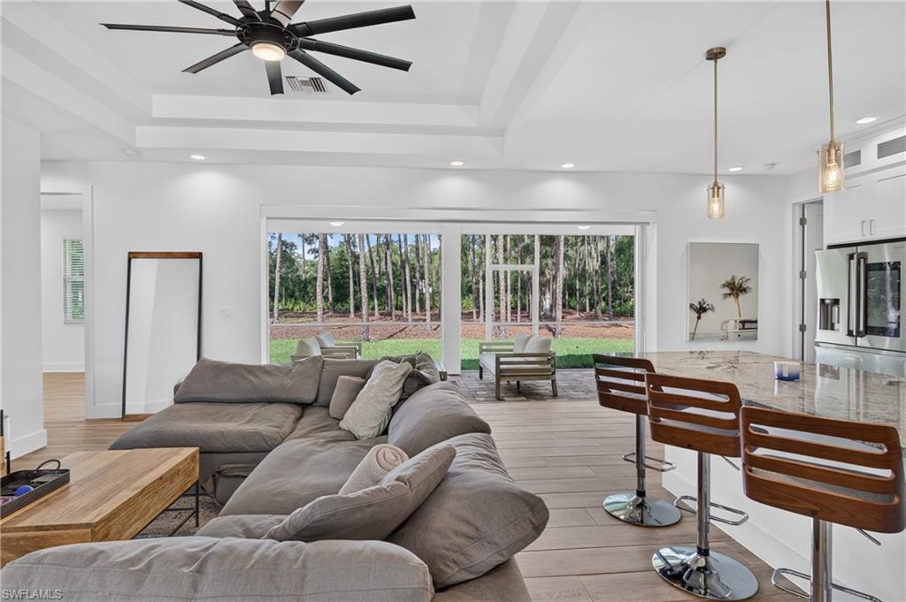 24476 Mountain View DR