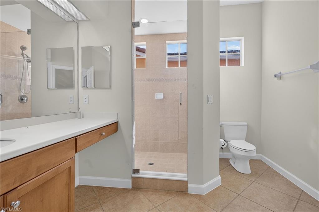 8701 Piazza Del Lago CIR 202