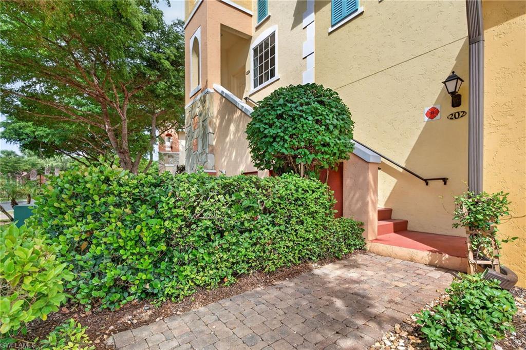 8701 Piazza Del Lago CIR 202