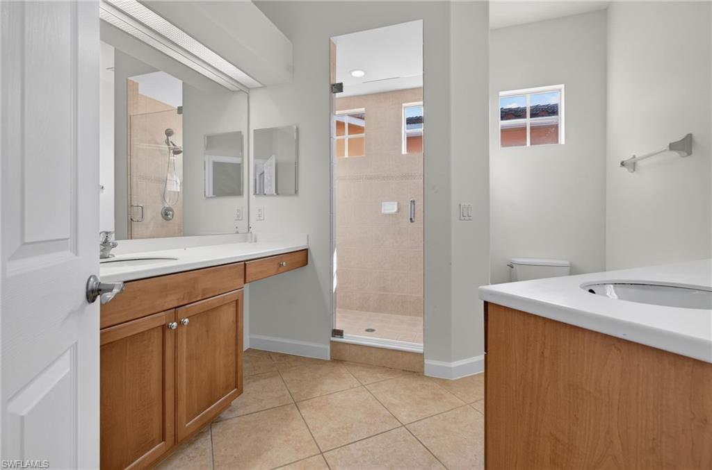 8701 Piazza Del Lago CIR 202