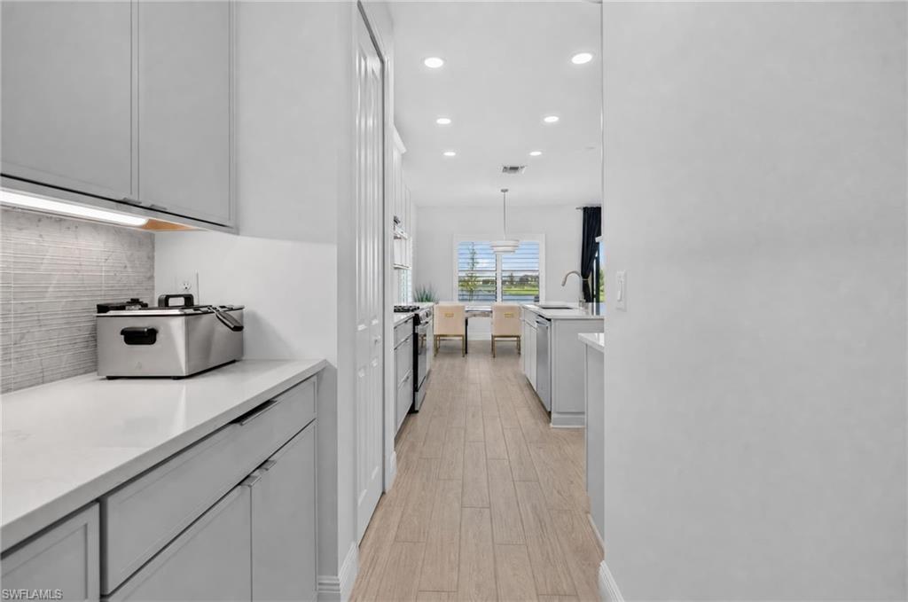 4101 Pegasus WAY