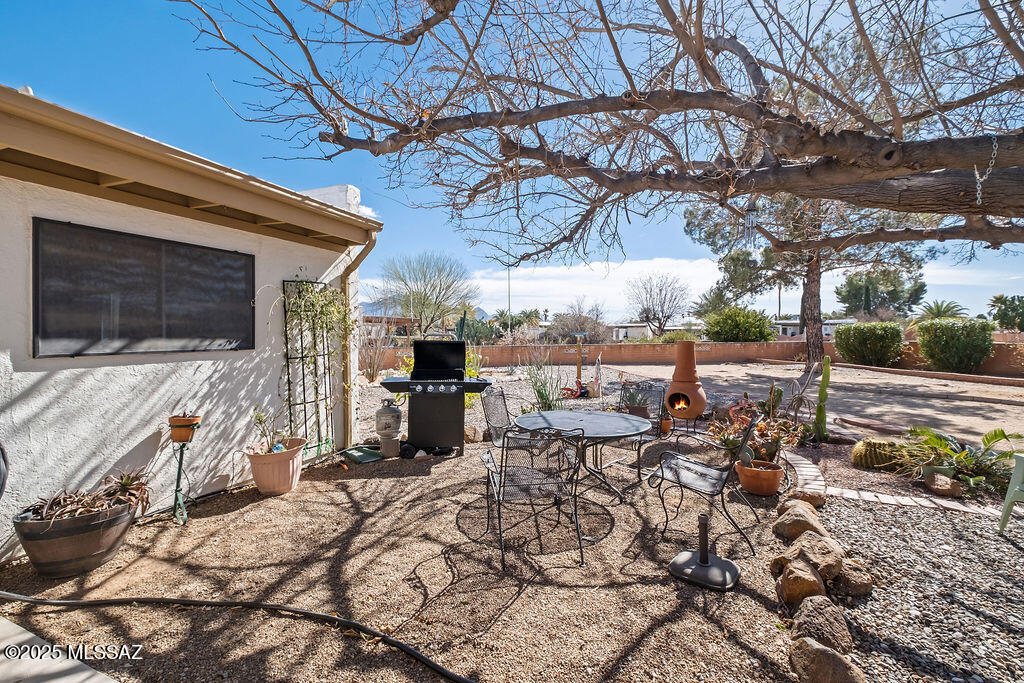 1866 S Abrego Drive