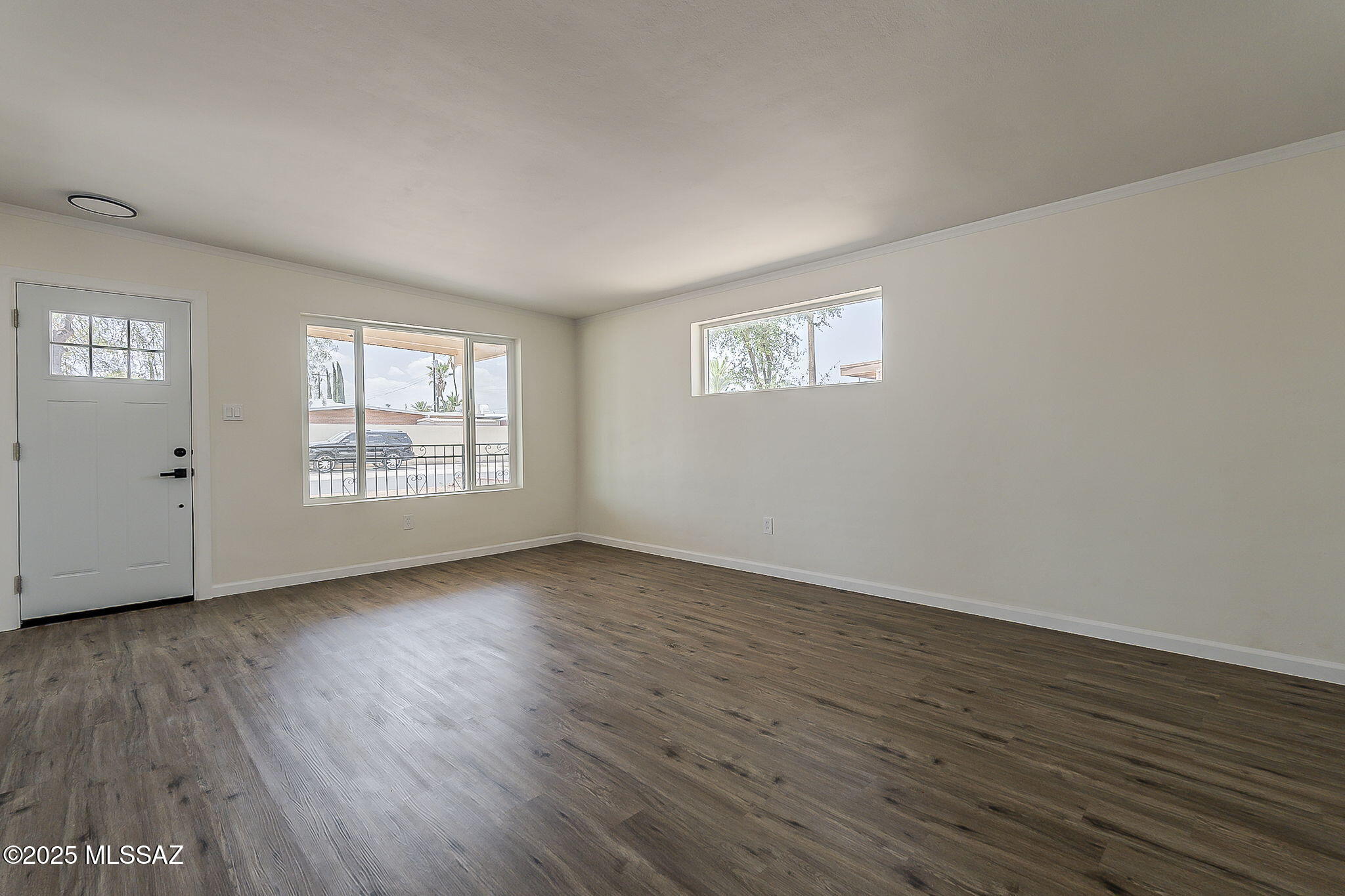6833 E Calle Marte