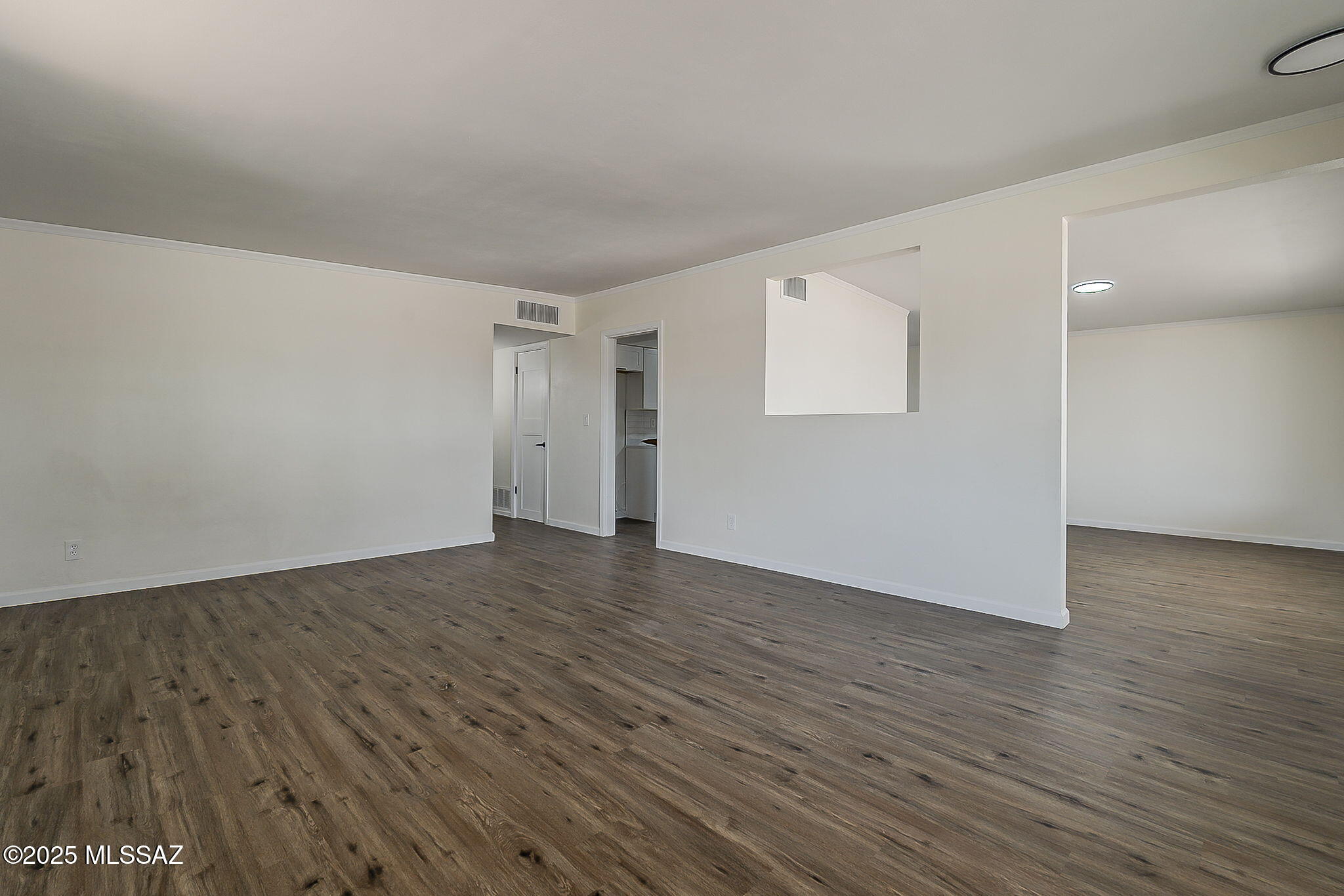 6833 E Calle Marte