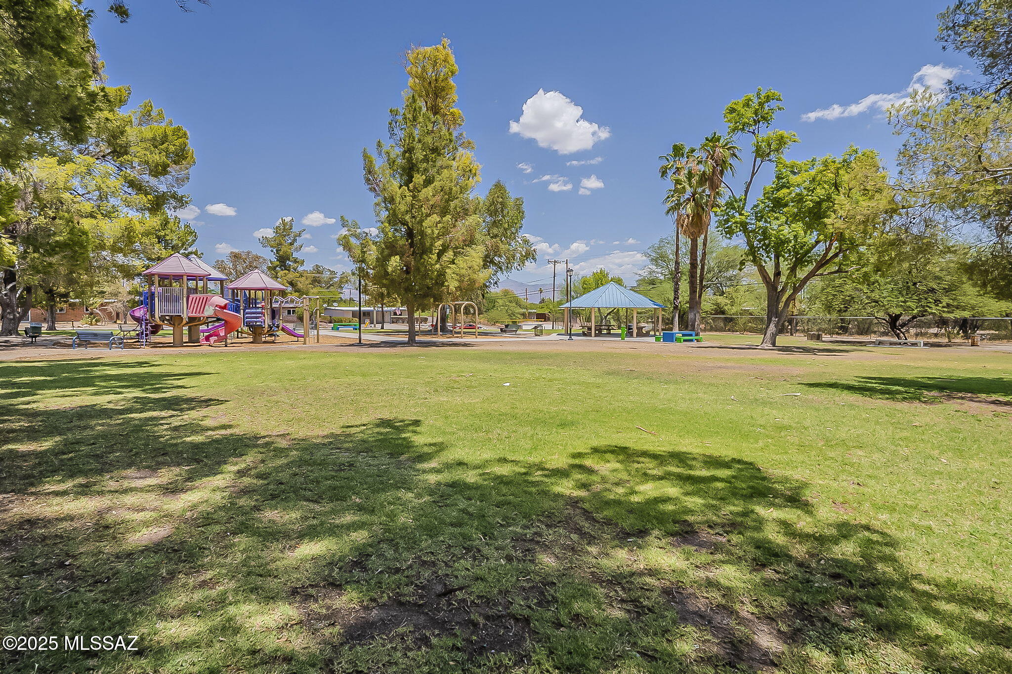 6833 E Calle Marte