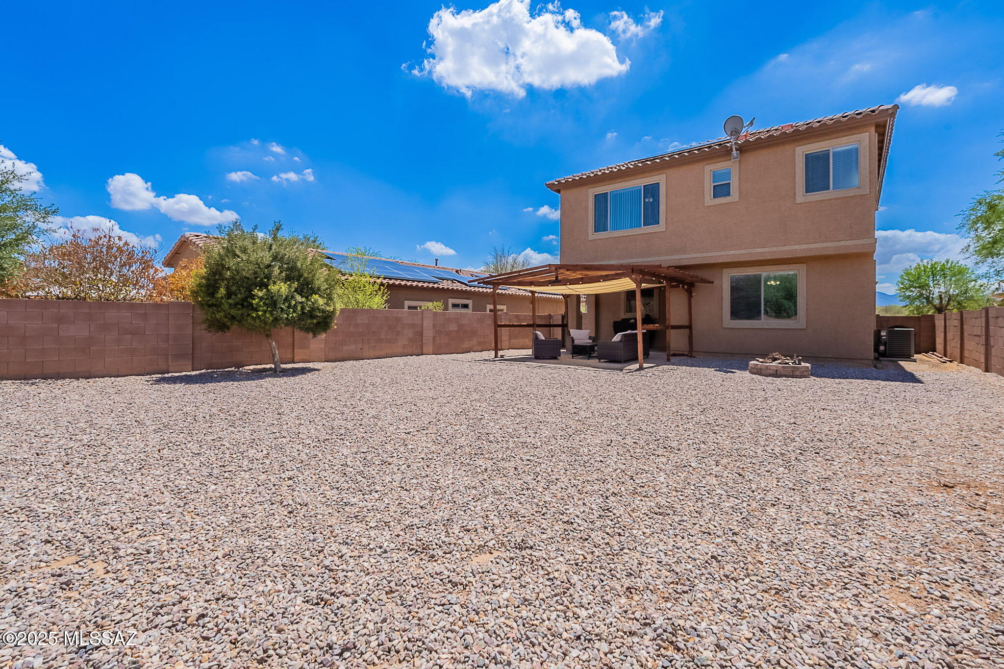 1090 E Lyle Canyon Drive