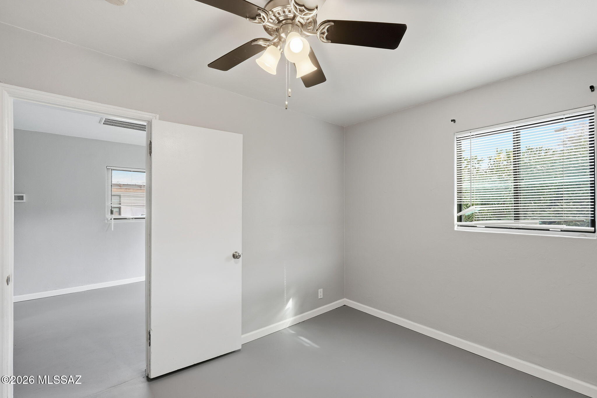 121 W Birdman Drive
