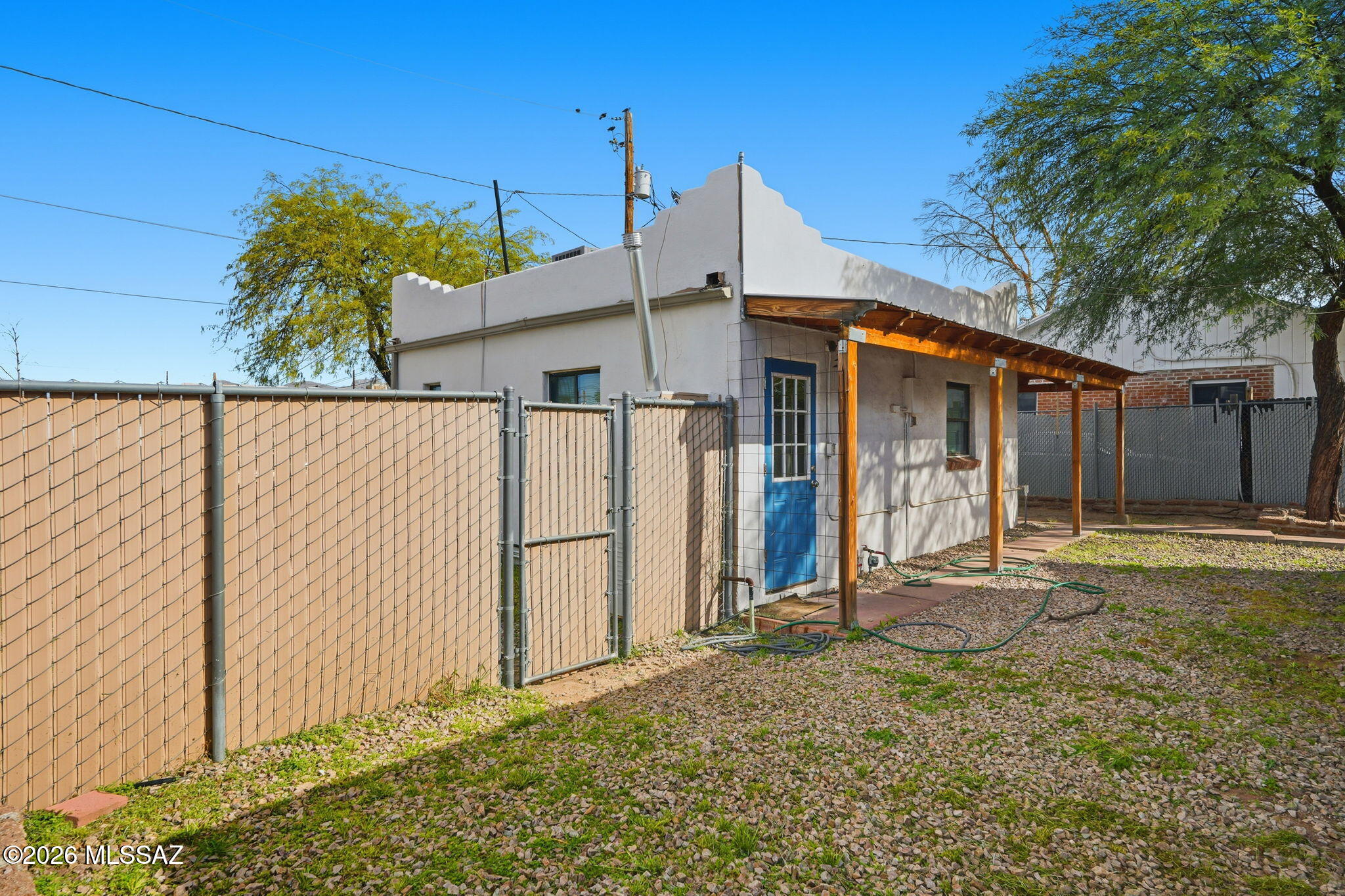 121 W Birdman Drive