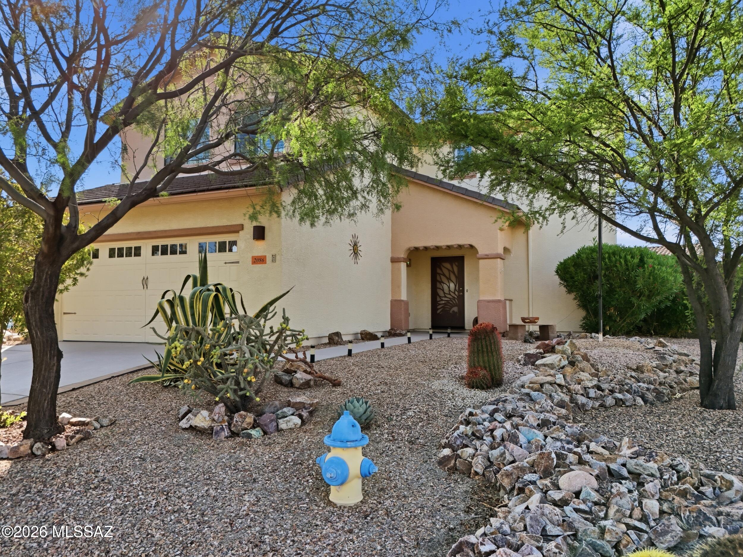 2086 W Cave Cotton Loop