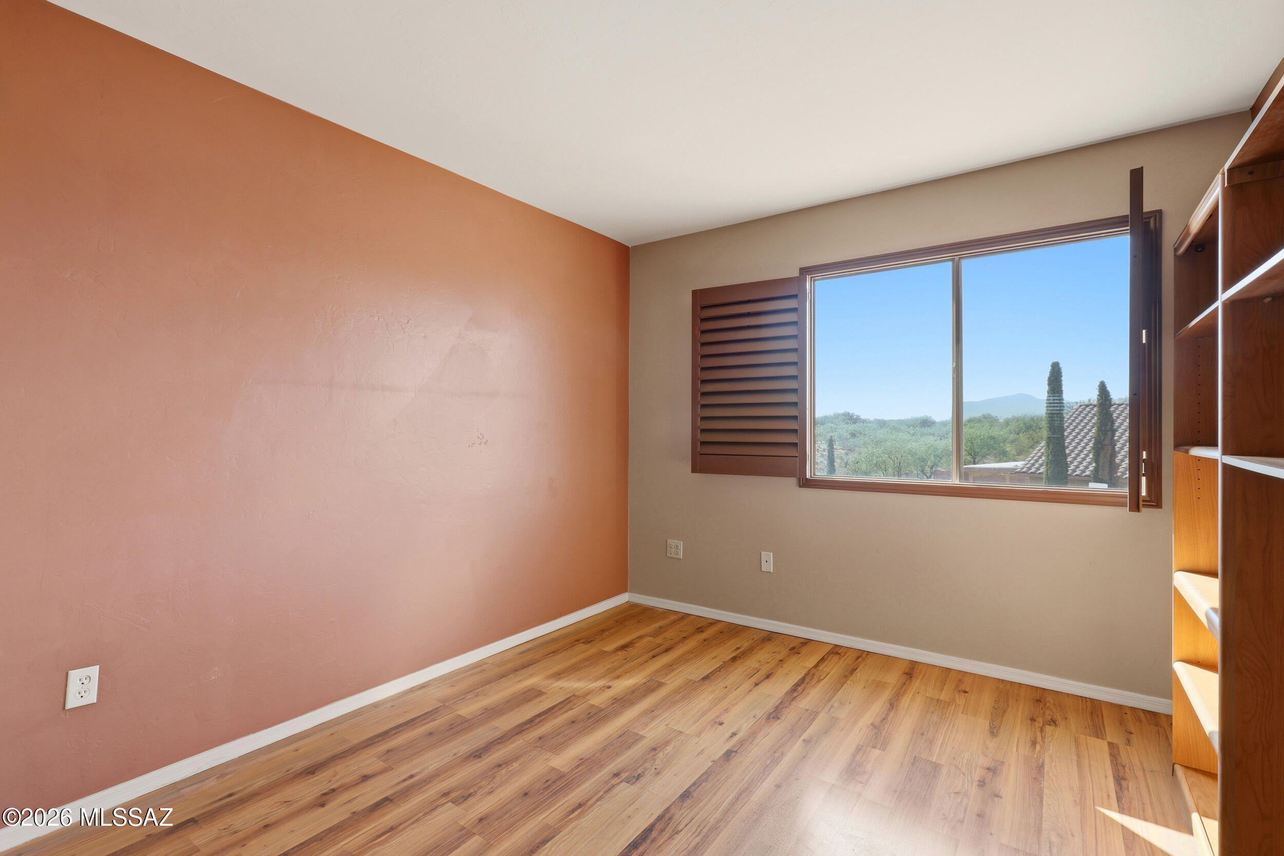 2086 W Cave Cotton Loop