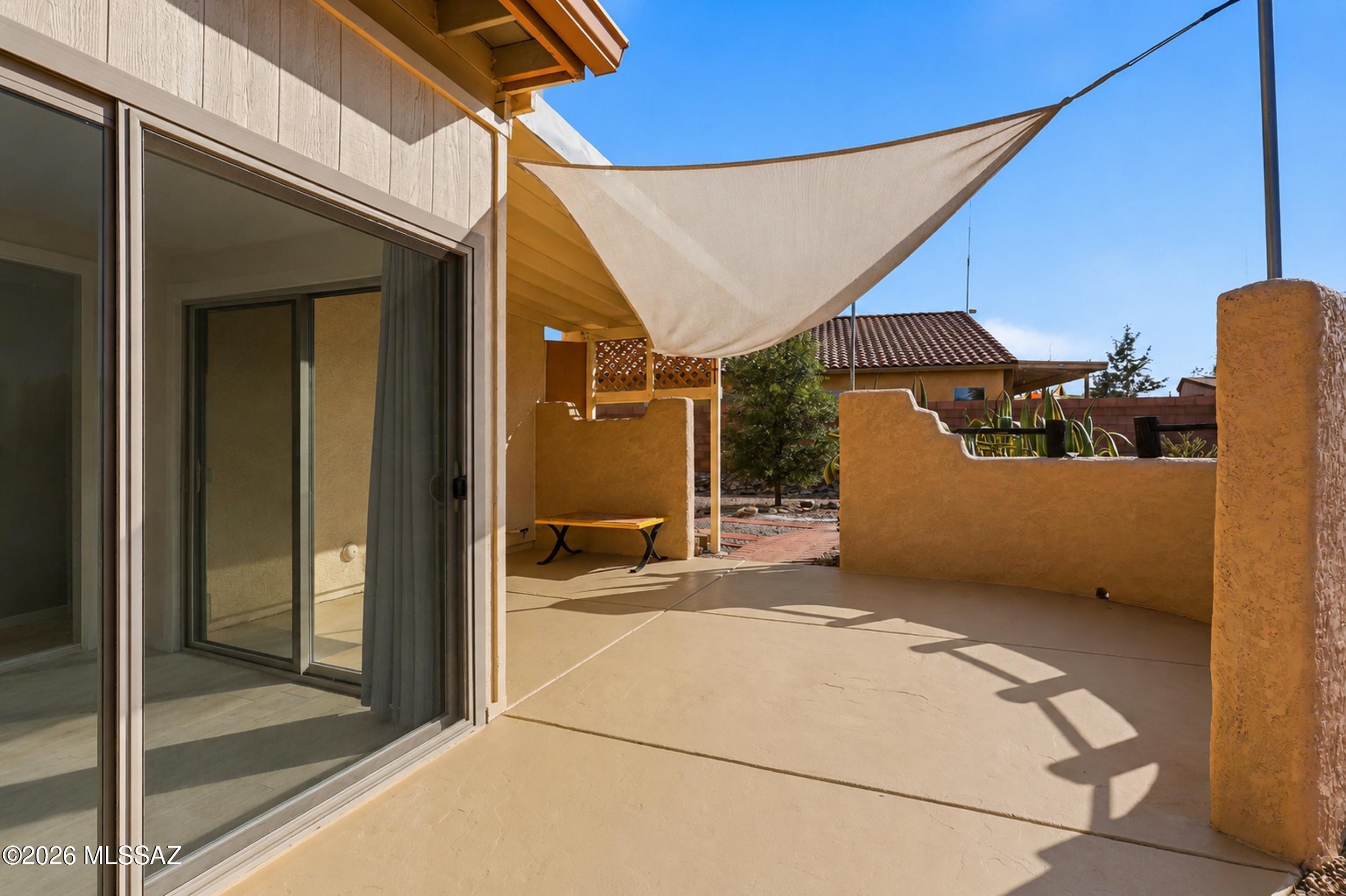2086 W Cave Cotton Loop