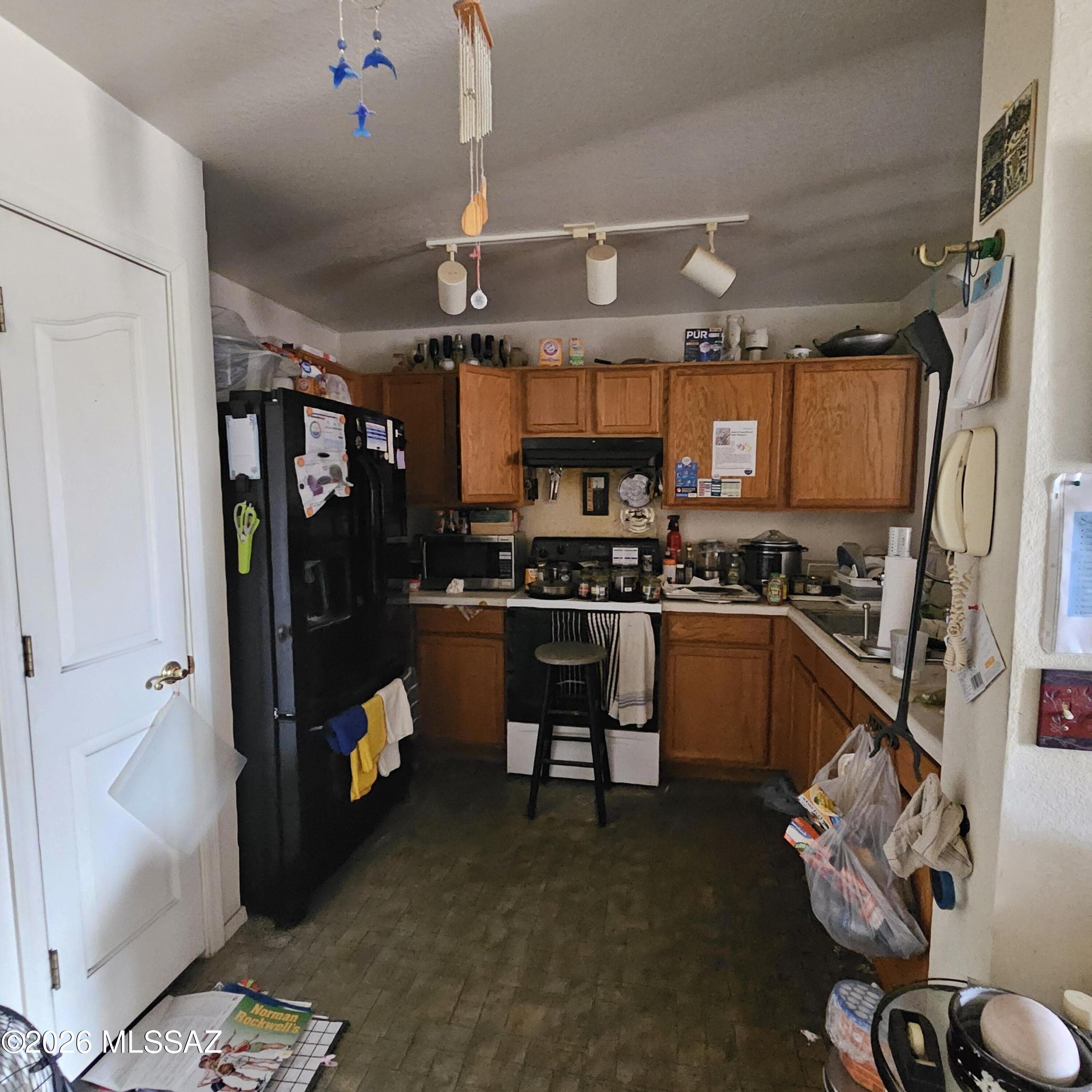 2557 E Cambridge Ring Drive