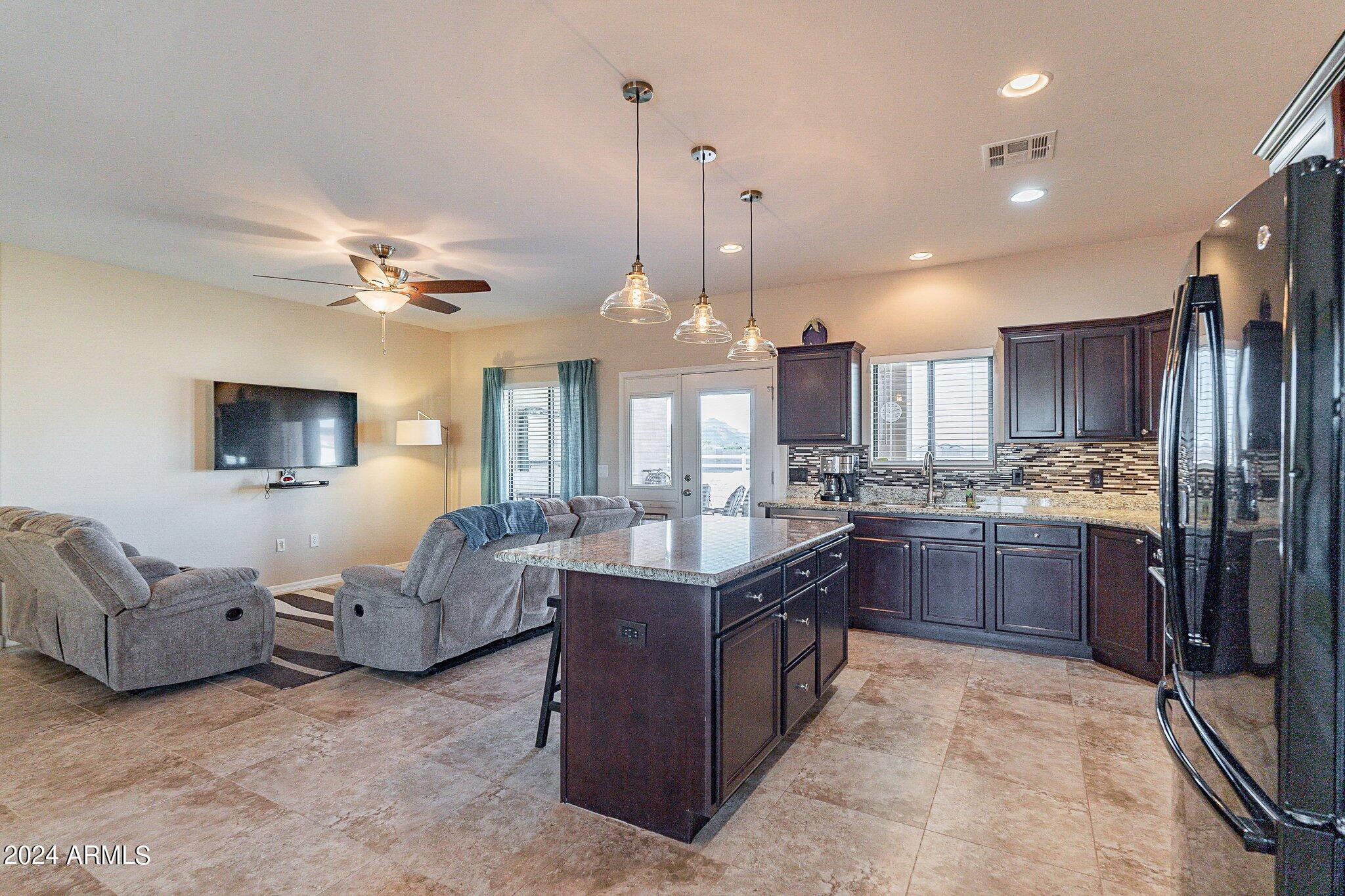 6730 Gelding Lane
