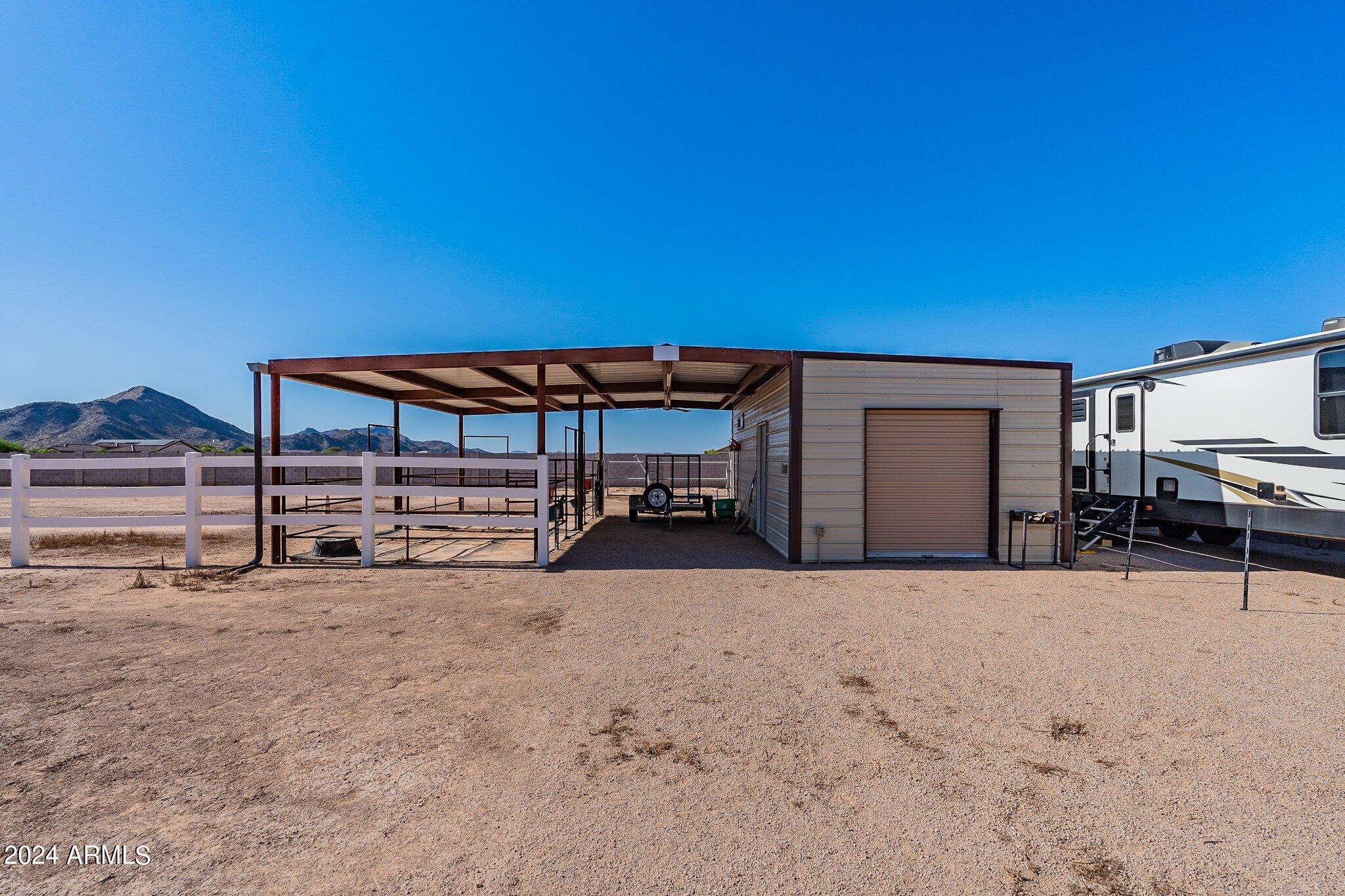 6730 Gelding Lane