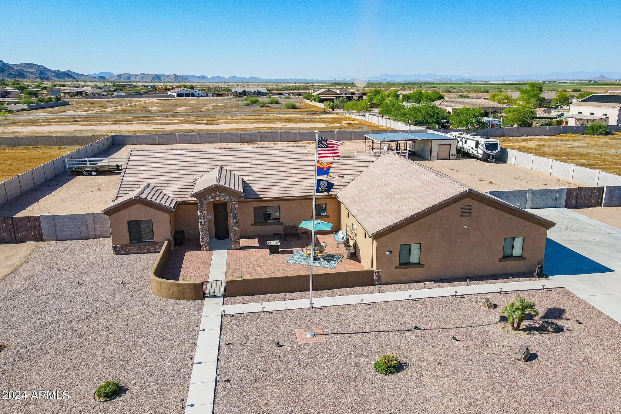 6730 Gelding Lane