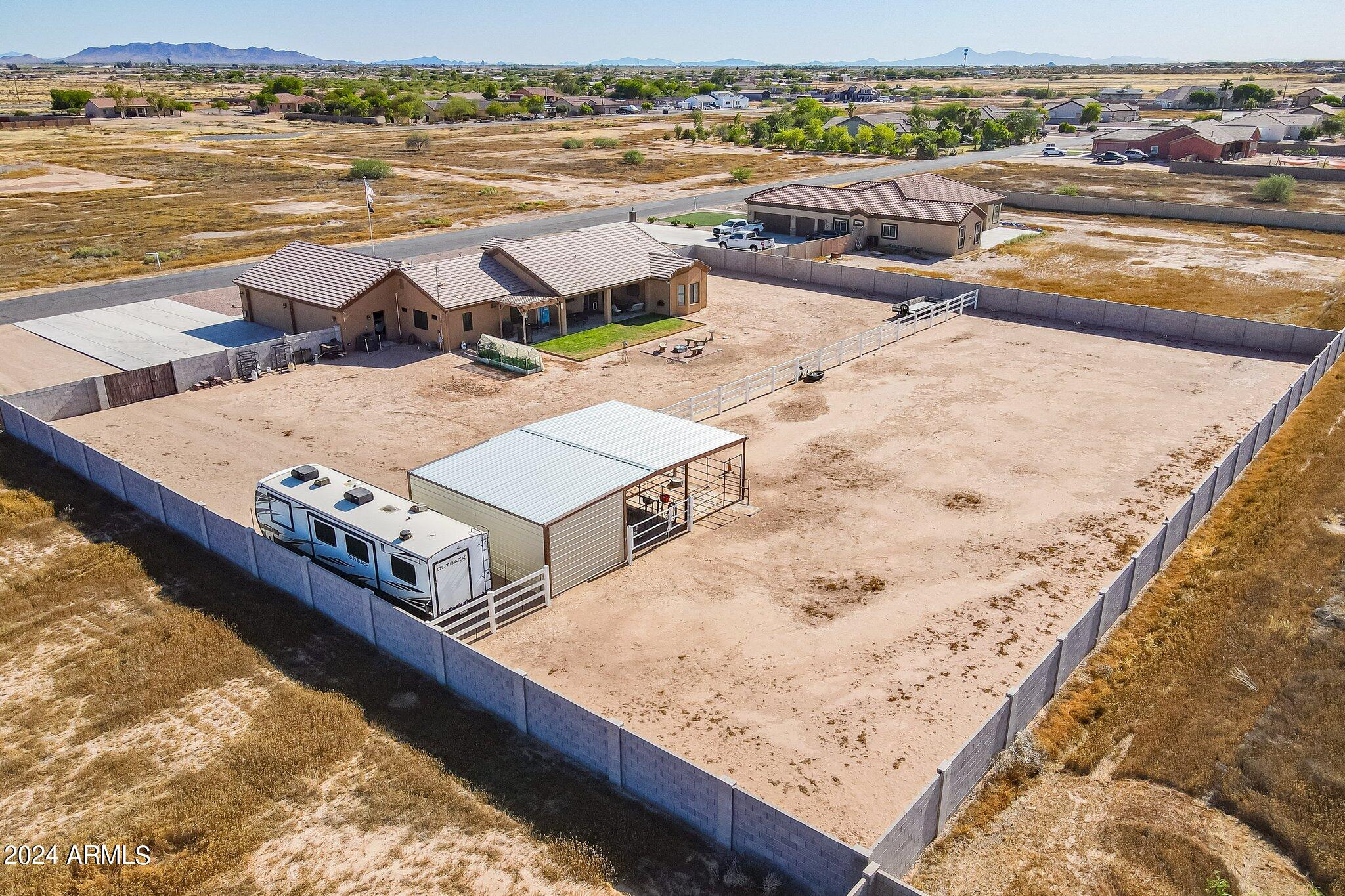 6730 Gelding Lane