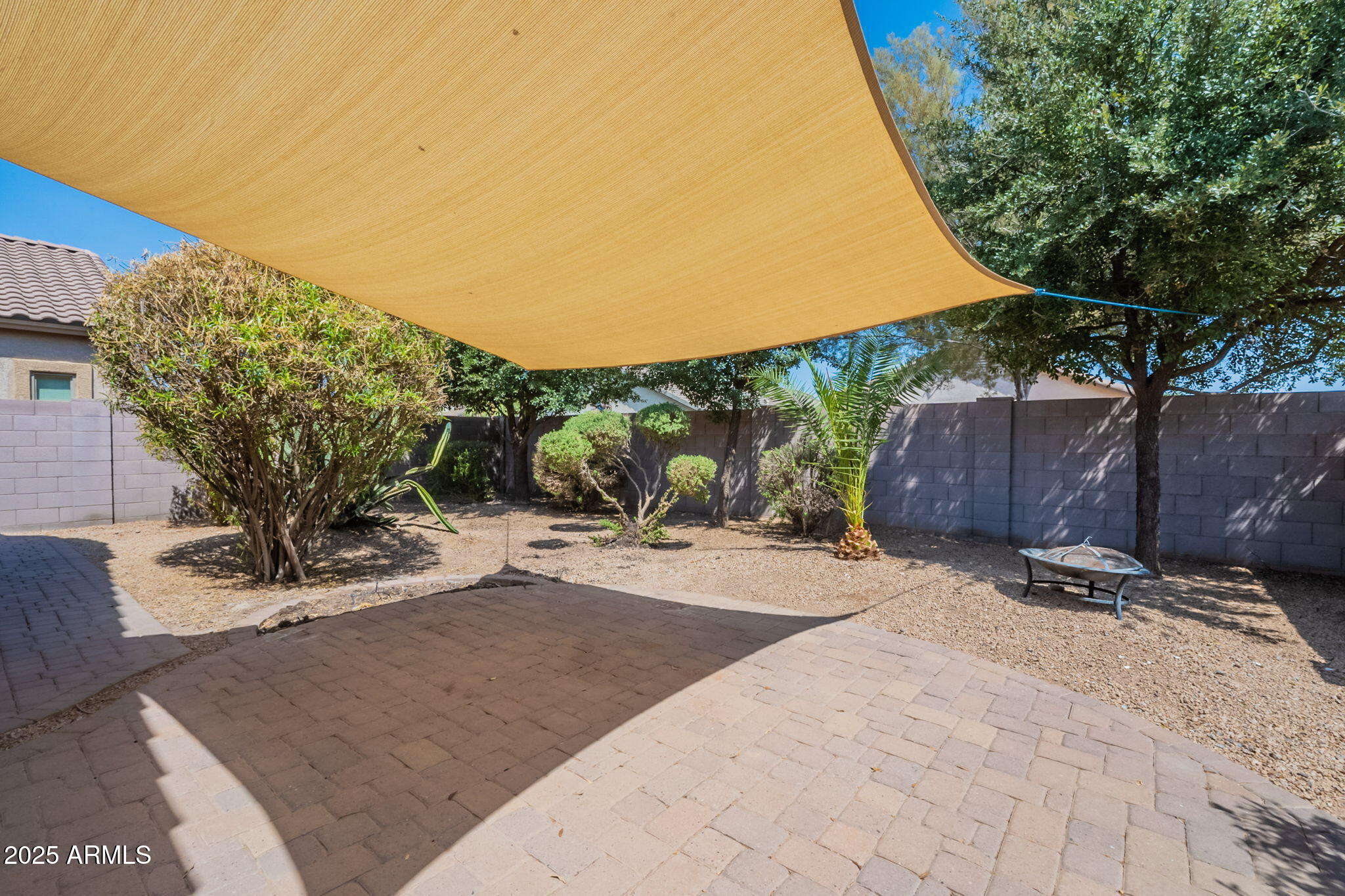 42760 W KENDRA Way