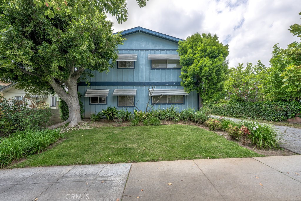 53 S Roosevelt Avenue N