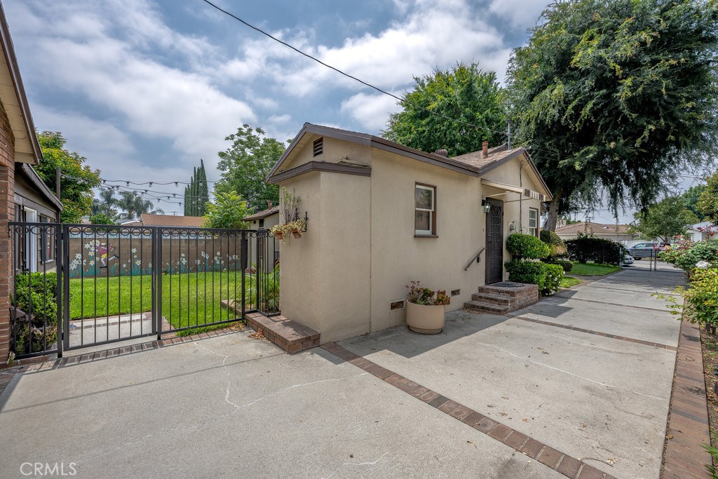 5026 Florinda Avenue