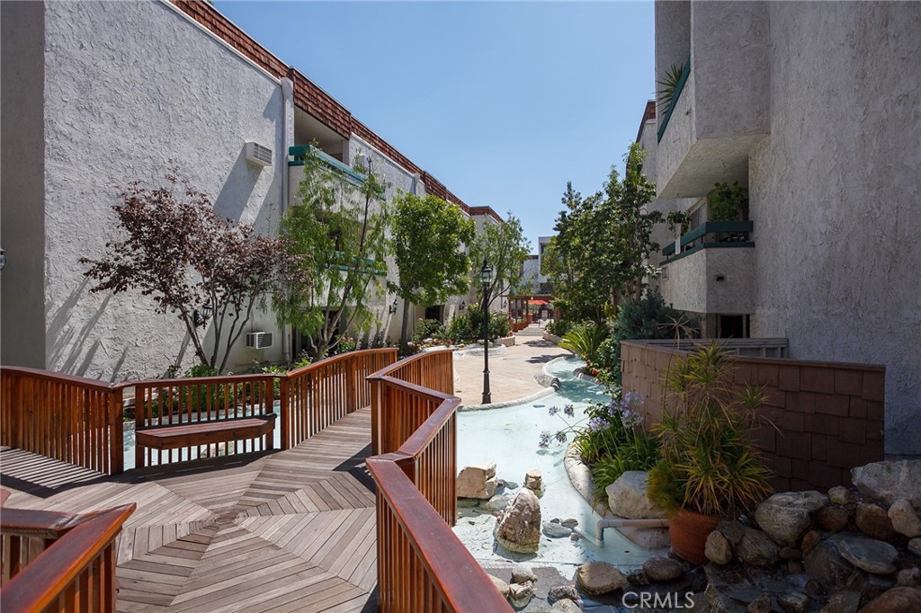 360 S Euclid Avenue 117