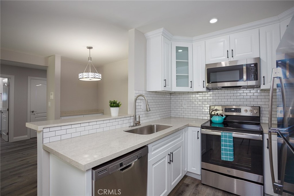 360 S Euclid Avenue 117