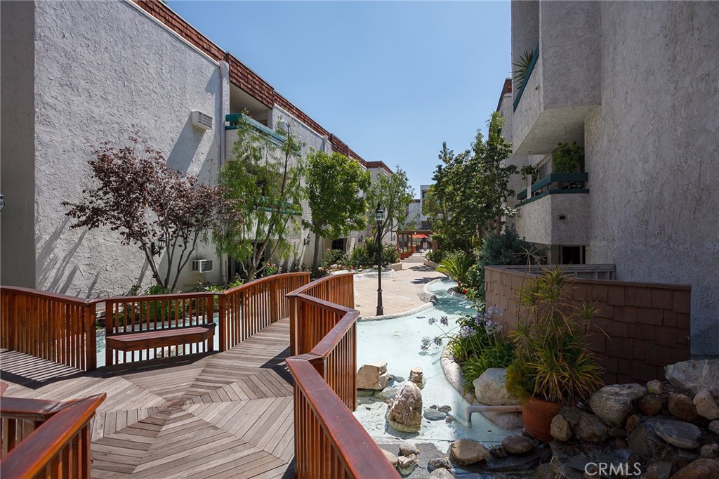 360 S Euclid Avenue 117