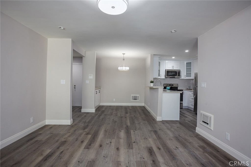 360 S Euclid Avenue 117
