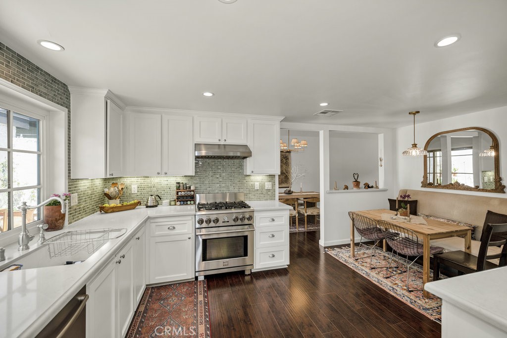 286 W Montecito Avenue M