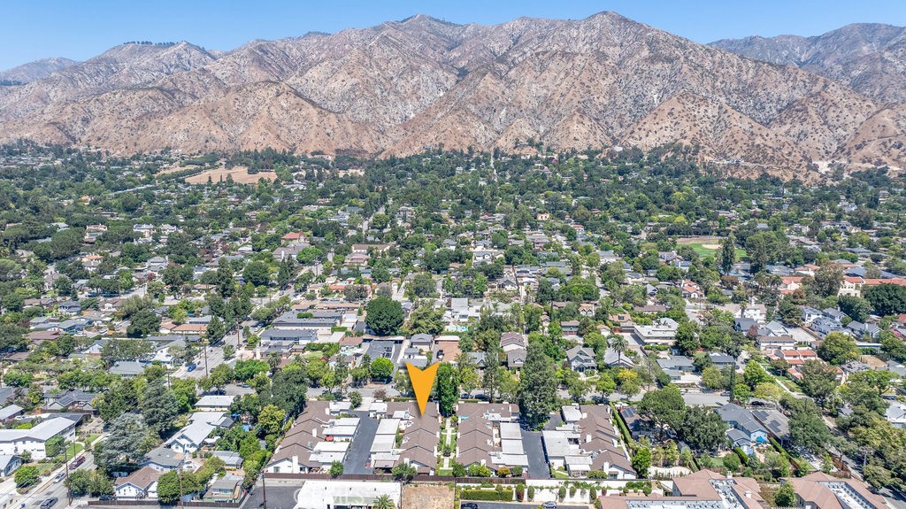 286 W Montecito Avenue M